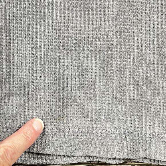 Aeropostale Y2K Waffle Distressed Long Sleeve Henley Gray 2000s VTG Gray Skater - Picture 10 of 13